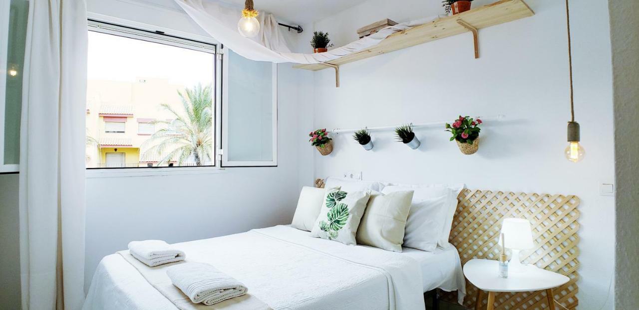 Roquetas Beach House Apartamento Fresco Con Piscina โรเกตัสเดมาร์ ภายนอก รูปภาพ